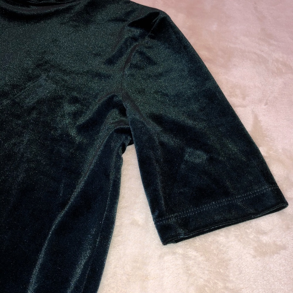 Velvet Top - Picture 5 of 6